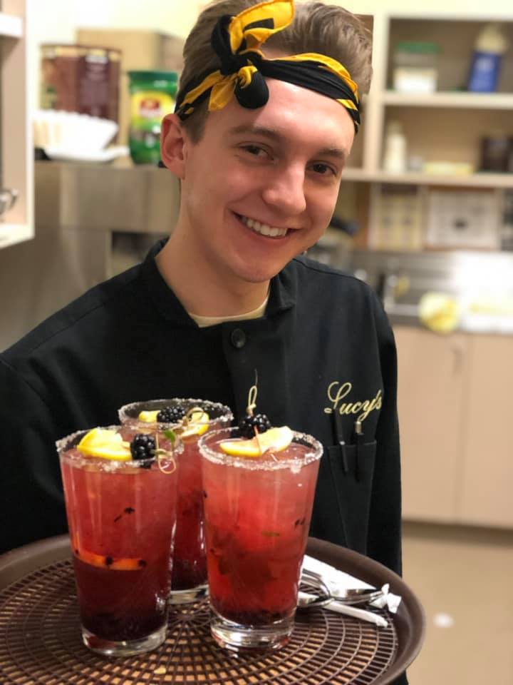 Student server at work in Lucy's