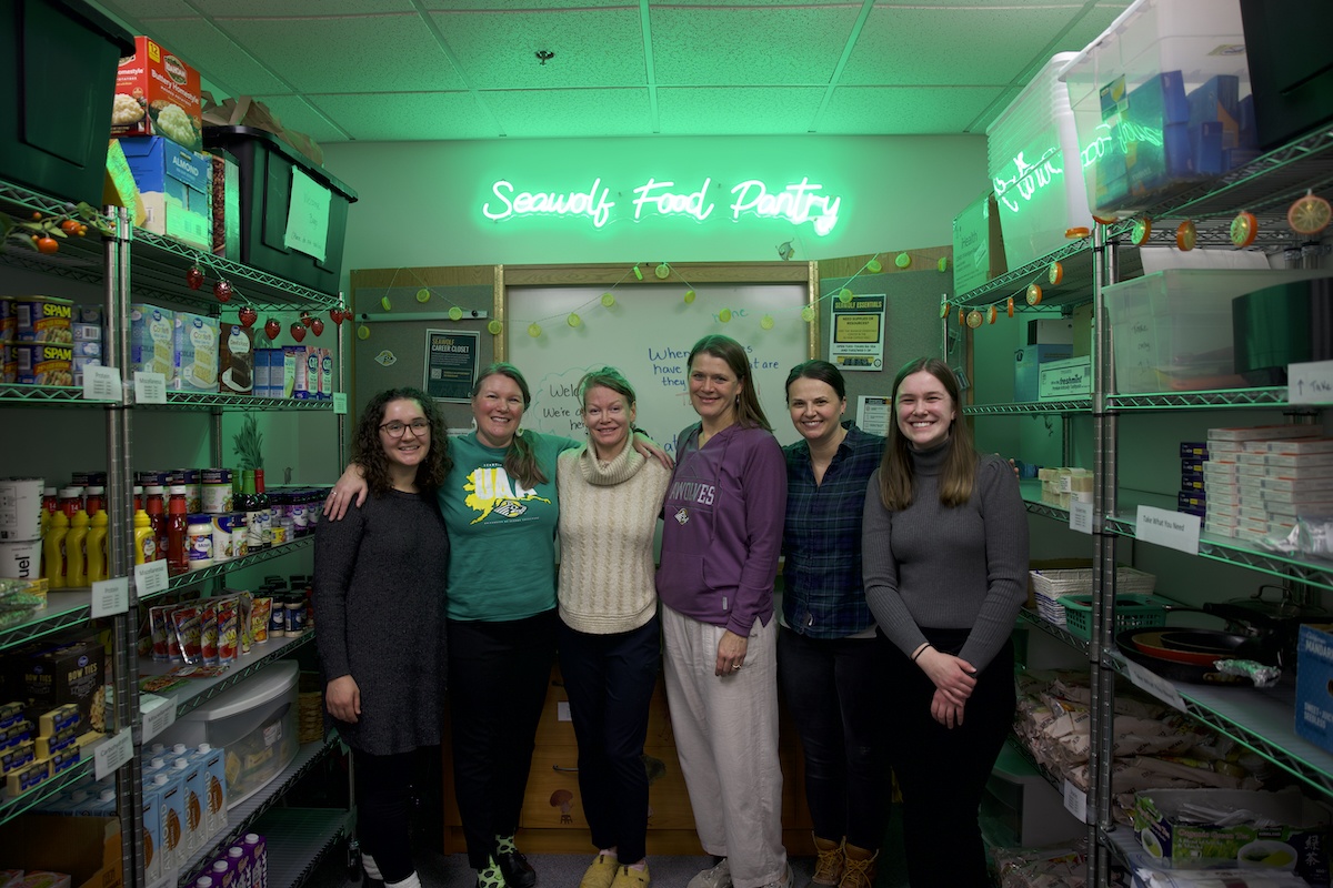 UAA faculty, staff, and students at the Seawolf Food Pantry's new location